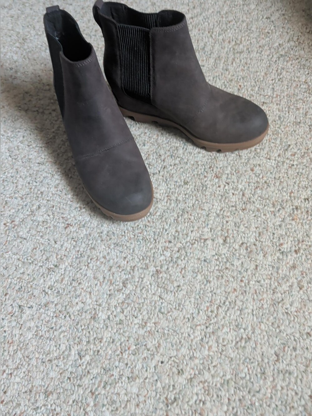 Women's Chelsea Ankle Boots in Dark Brown